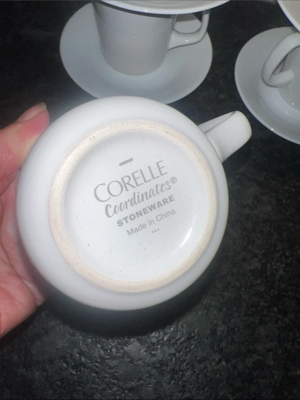 Set of 2 Corelle Coordinates White Porcelain Tea/Coffee Cups & Saucers like new!